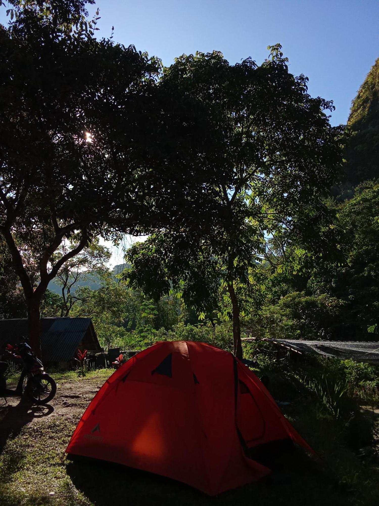 Tapian Ratu Camp Real Luxury tent